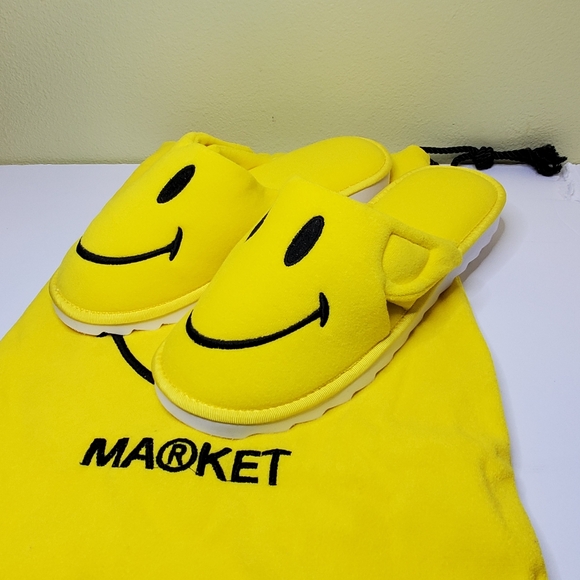 Market Smiley Slippers New In Bag Yellow Happy Vintage 1971 NEW! - Picture 3 of 8